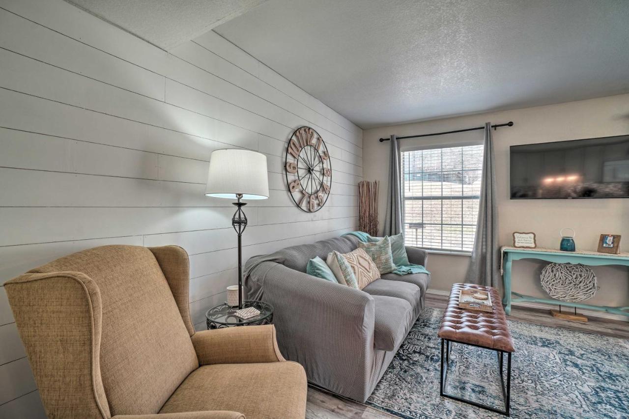 Centrally Located Branson Condo With Pool And Marina! Екстер'єр фото