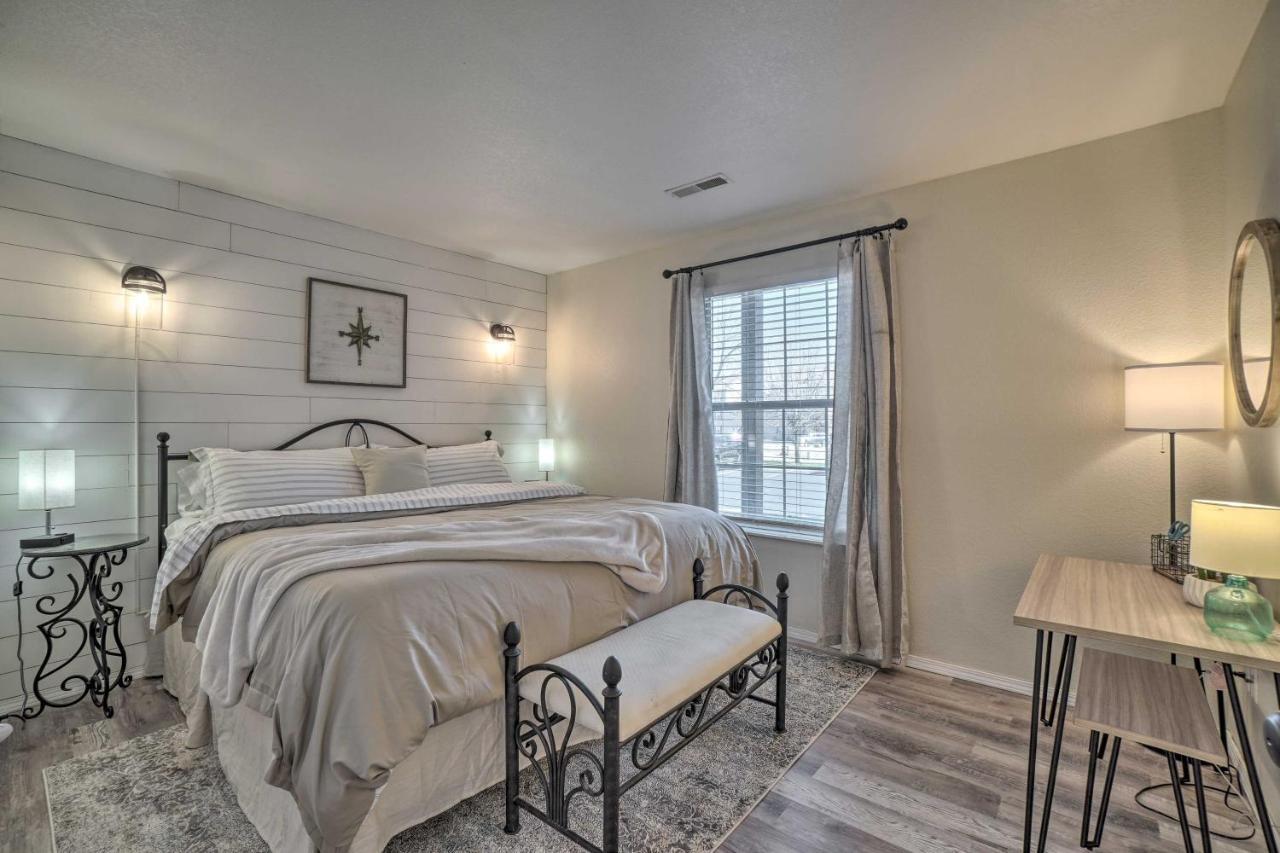 Centrally Located Branson Condo With Pool And Marina! Екстер'єр фото