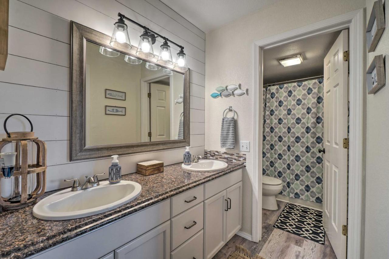 Centrally Located Branson Condo With Pool And Marina! Екстер'єр фото