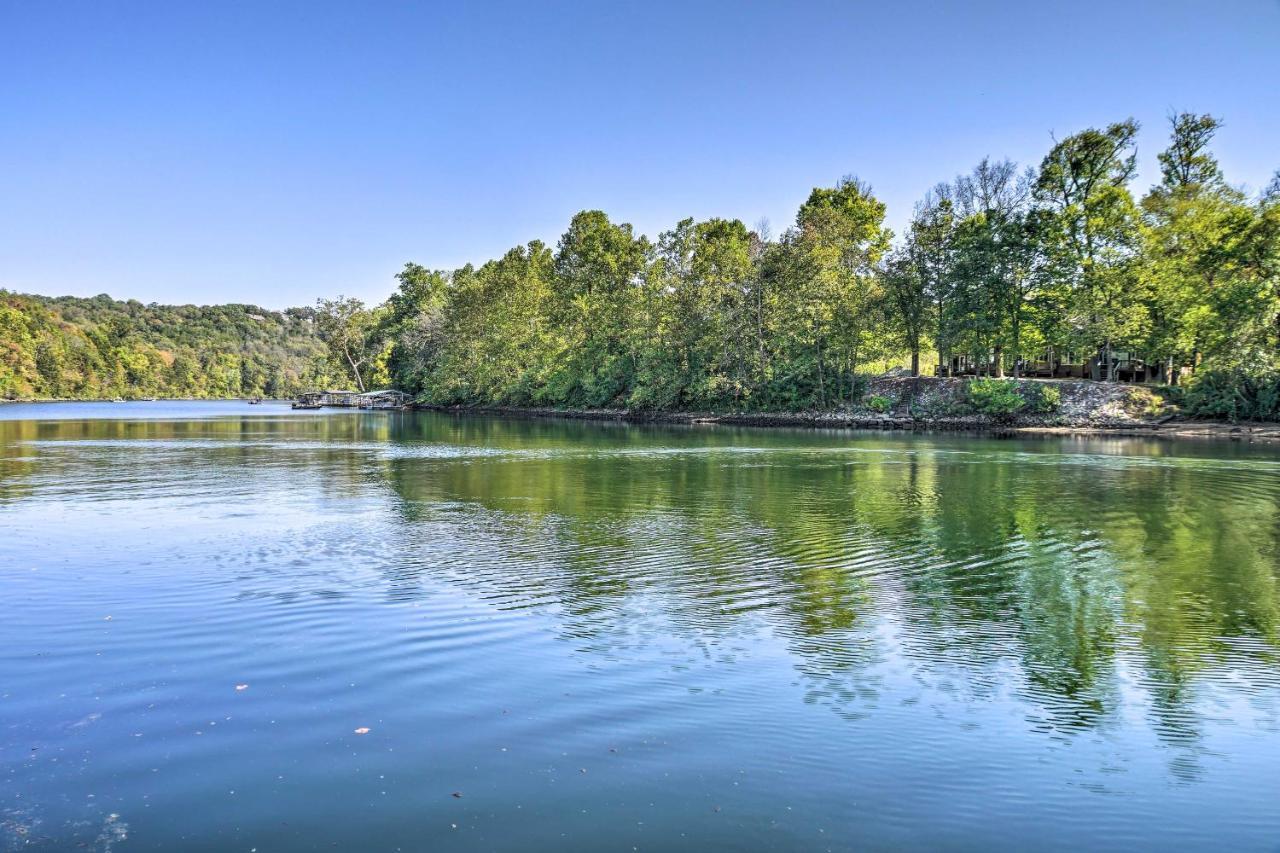Centrally Located Branson Condo With Pool And Marina! Екстер'єр фото